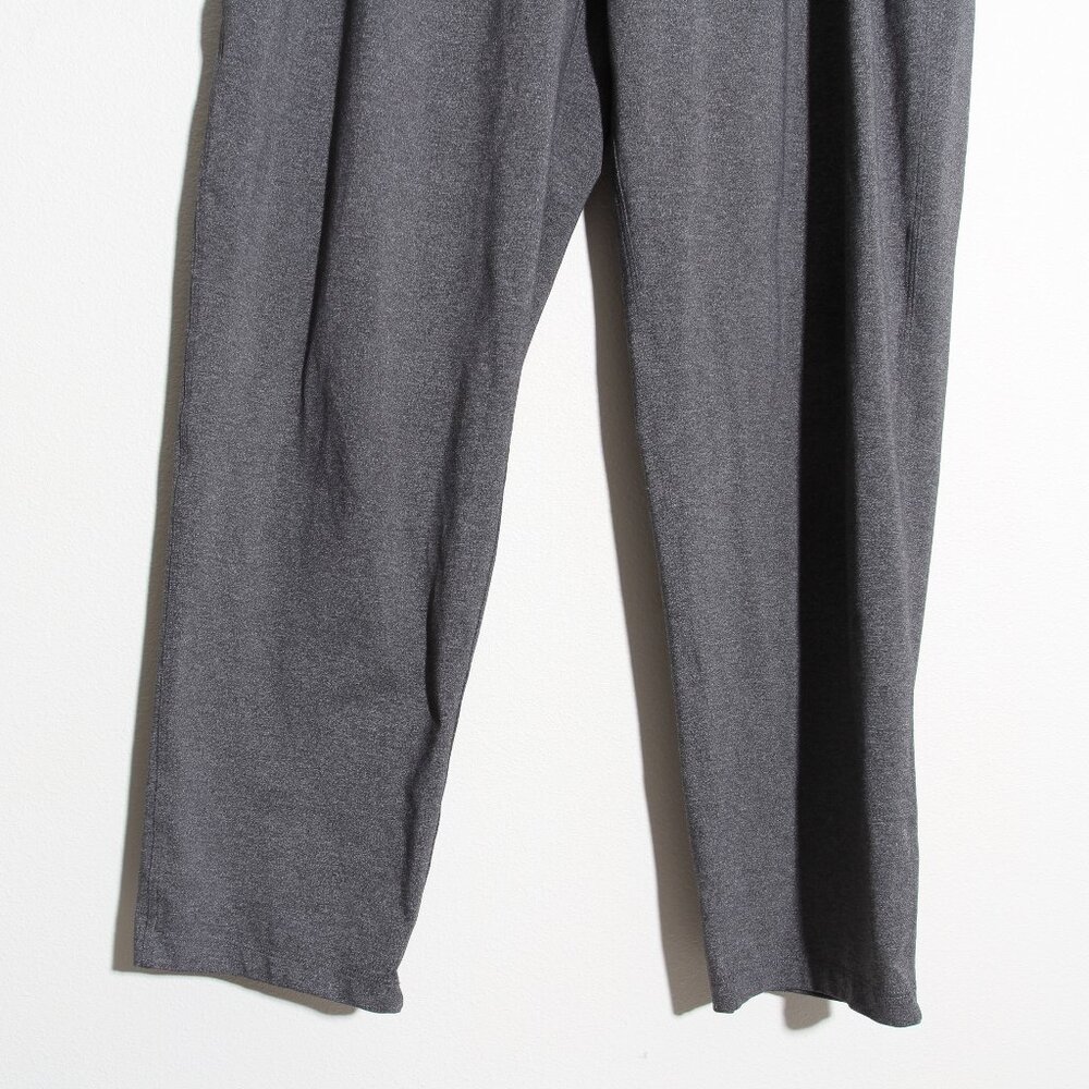 Lululemon Keep Moving 7/8 Pant Heathered Black / Black Gray Full-On Luxtreme 10 - Picture 4 of 16